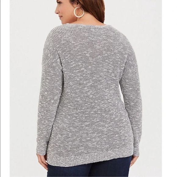 Torrid Criss Cross Gray Marled Long Sleeve Sweater Size 1 or 1X - Picture 10 of 11